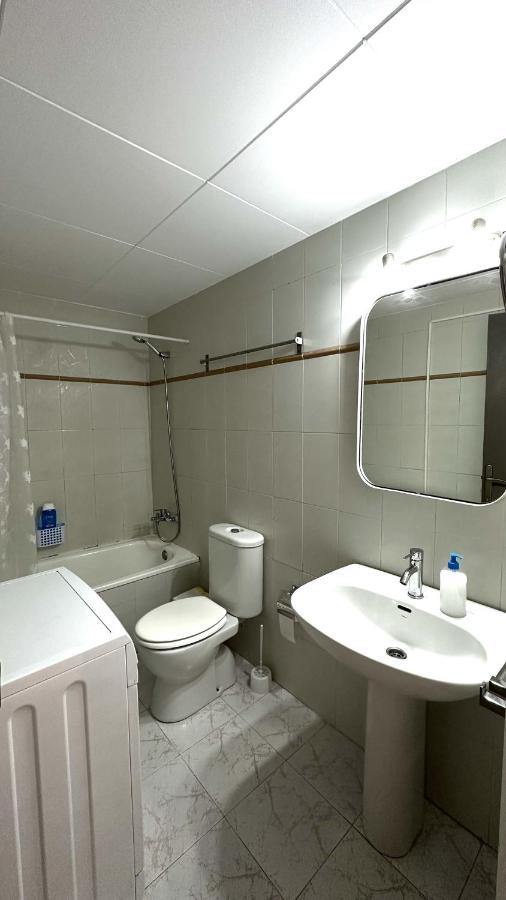 Apartamento De Playa En Santa Margarita. Roses Extérieur photo